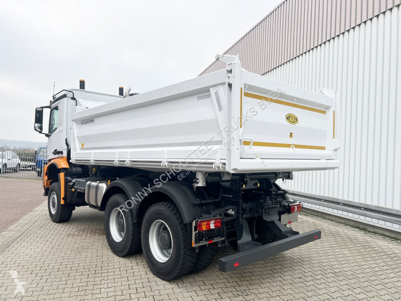 Camion Mercedes Arocs 3351 AK 6x6 Arocs 3351 AK...