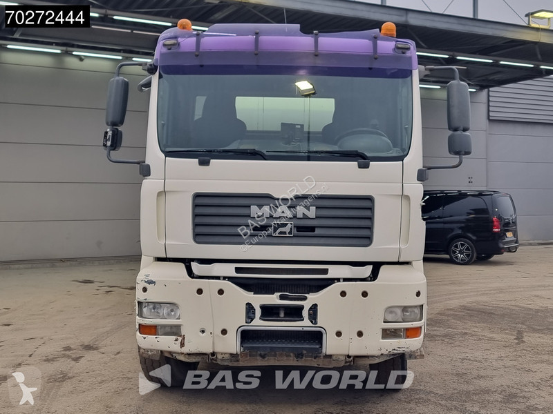 Camión MAN 32.360 8X4 Stetter 9m3...