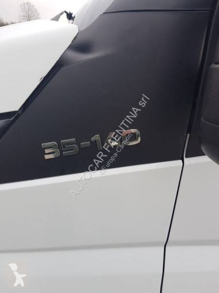 Furgoneta Iveco