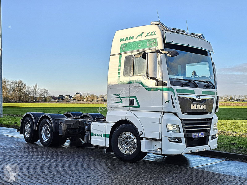 Camion MAN 26.500  XXL 6X2-4 WB420