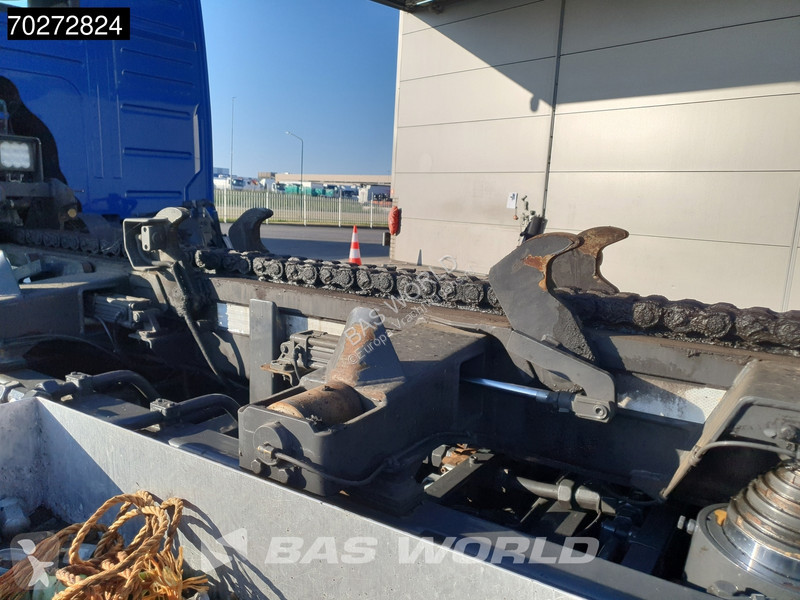Kamion Volvo 460 8X4 NL-Truck 28 Tonnes...