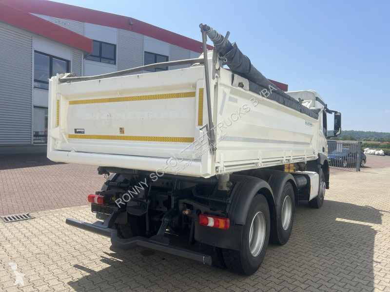 Vrachtwagen Mercedes Arocs 2643 K 6x4 Arocs...