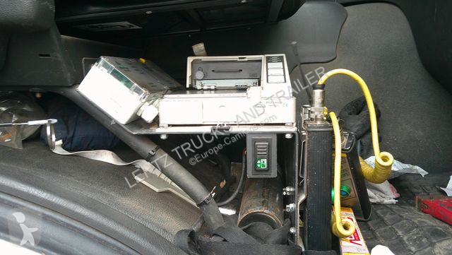 Lastbil Volvo 0-8X4--25400L-5 KAMMER-OBEN UNTEN...
