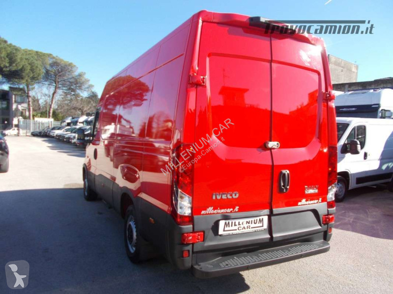 Veicolo commerciale Iveco 35-14 METANO 2022 KM...