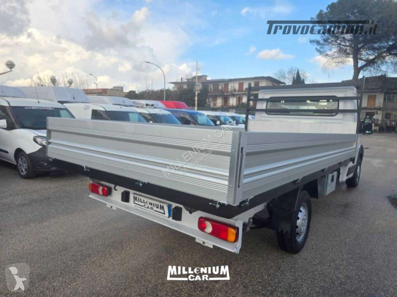Véhicule utilitaire Fiat MAXI CASSONE 4,40 EURO 6