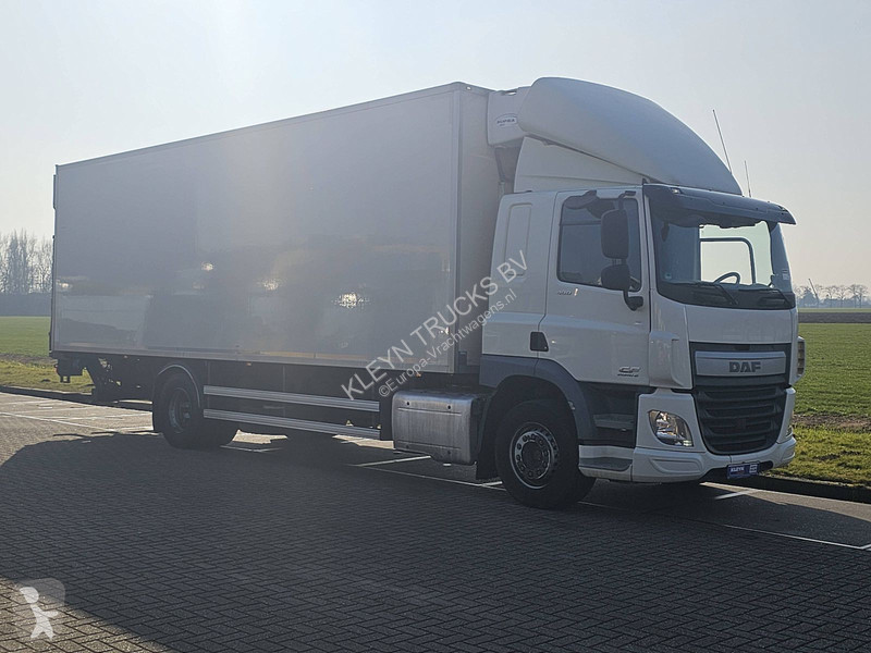 Camion DAF 330