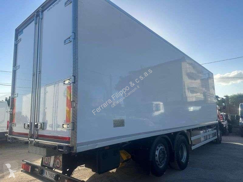 Camion Iveco stralis 360