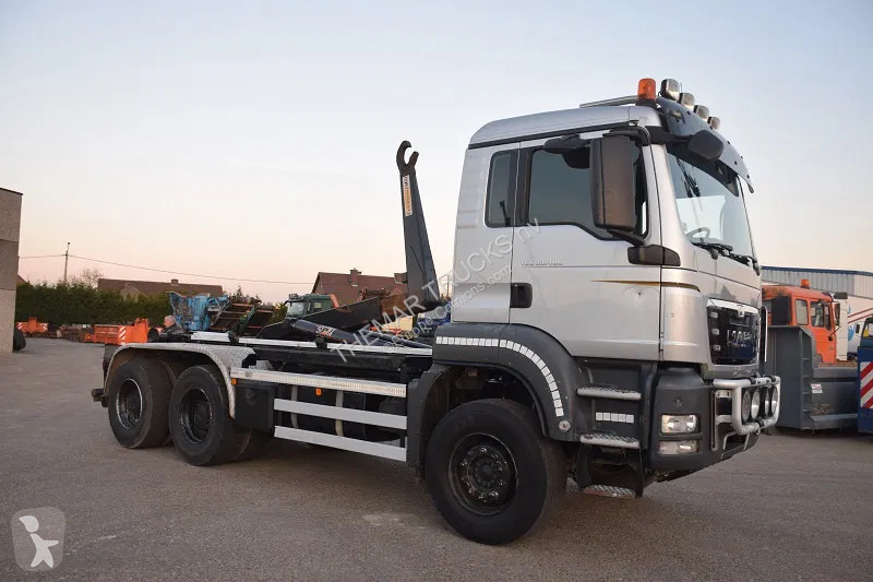 Kamion MAN 33.400
