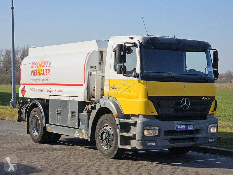 Kamion Mercedes AXOR 1833 FUEL 0L PUMP