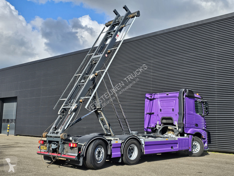 Camion Mercedes AROCS 3345 / 6x2 /...