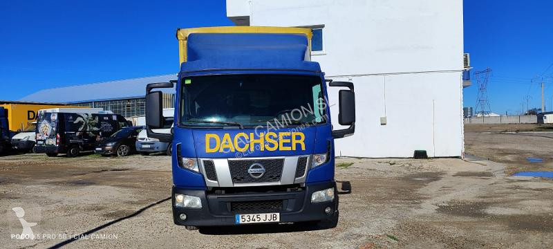 Camion Nissan