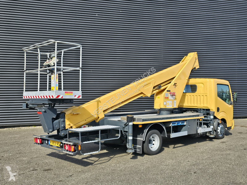 Camion Nissan CABSTAR / 19 mtr PLATFOR WORKER