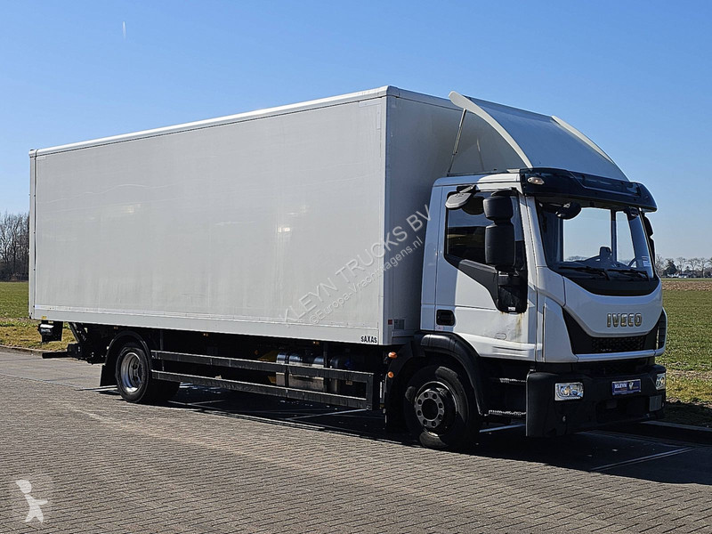 Kamion Iveco 120E25 EUROCARGO 3 SEATS AIRCO LIFT
