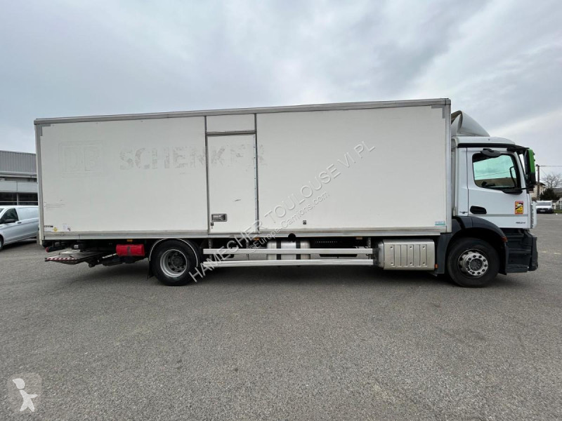Camion Mercedes 1824
