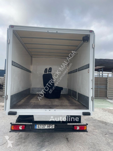 Camion Nissan ATLEON