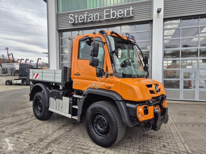 Camion Mercedes U423 4x4 Hydrostat Zapfwelle