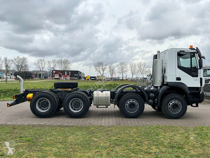 Kamion Iveco 410T42 Mixer Chassis Cabin (6 units)