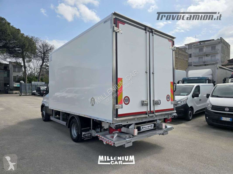 Veicolo commerciale Iveco 60-16 2020 CELLA 4,40...