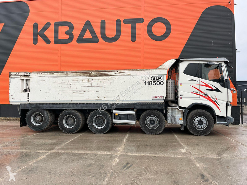 Kamion Volvo FH 750 10x4 ADR / RETARDER / FULL...