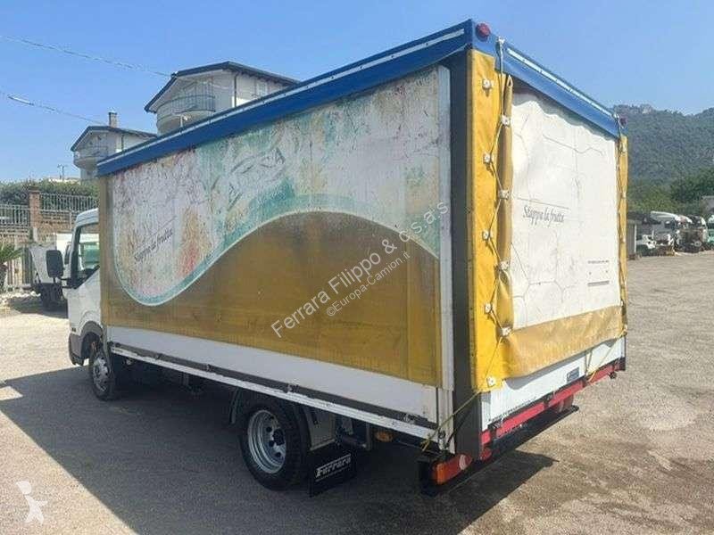 شاحنة Nissan cabstar 35-11
