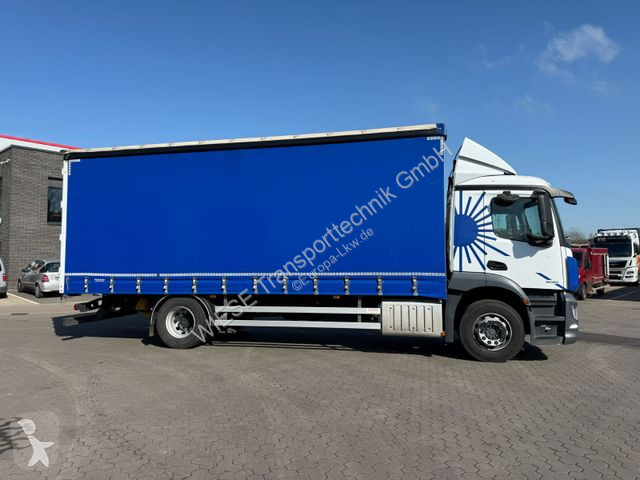 Camion Mercedes 1835 L - 4x2 Schiebeplane