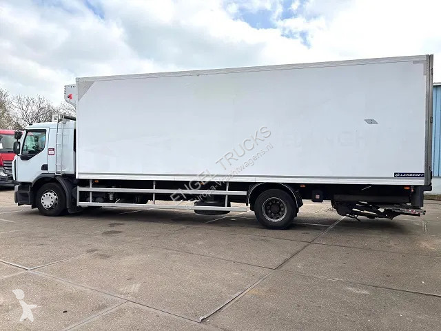 Camion Renault D 19 D320 SLEEPERCAB 4x2...