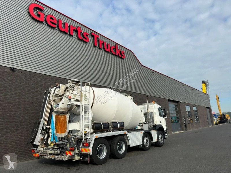 Kamion Volvo 8X4 + STETTER 9 M3 MIXER/MISCHER +...