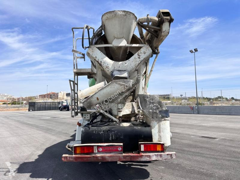 Camión Iveco  EUROTRAKKER MP260E34H