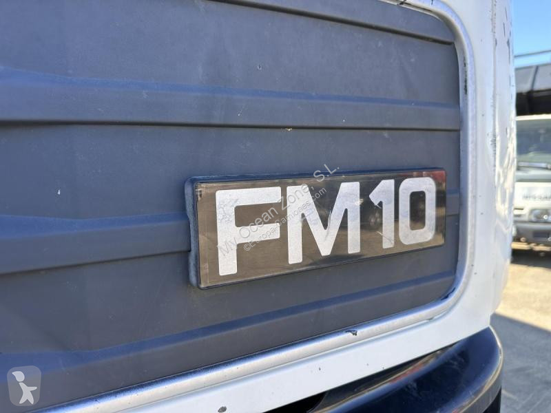 Camion Volvo 320