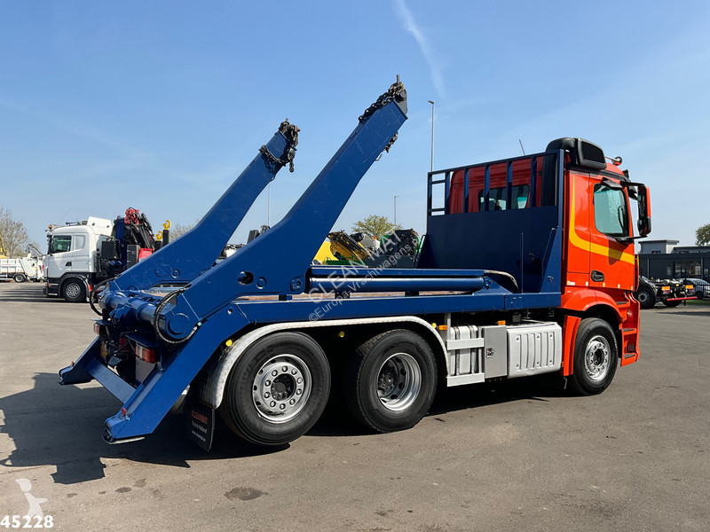 Kamion Mercedes 2542 6x2 Euro 6 Hyva 18...