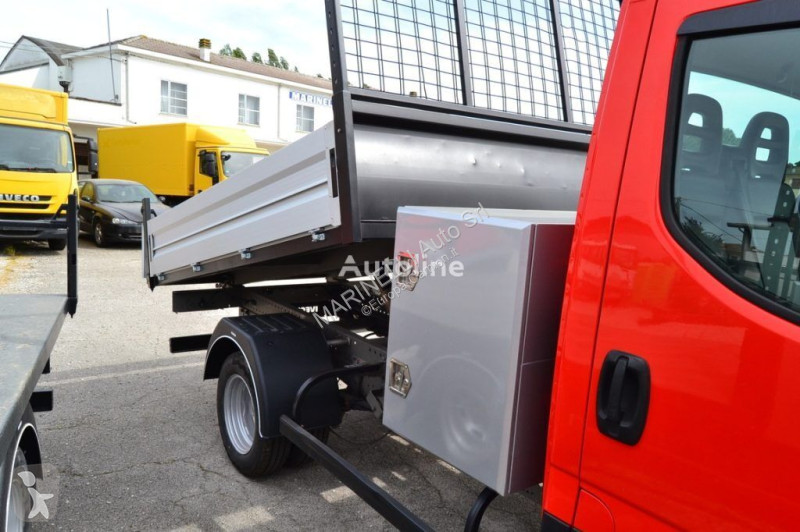 Veículo utilitário Iveco 35C13 2.3 CASSONE...