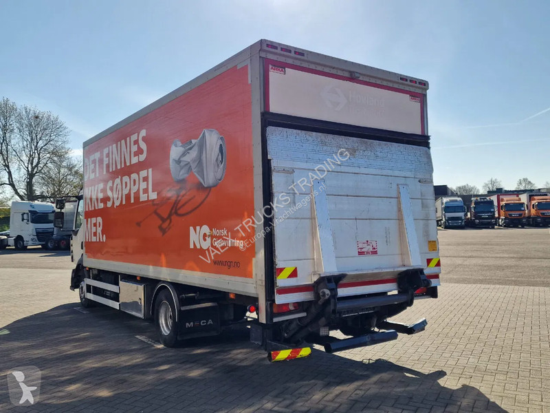 Vrachtwagen Renault D 12.250 4x2 - Box -...