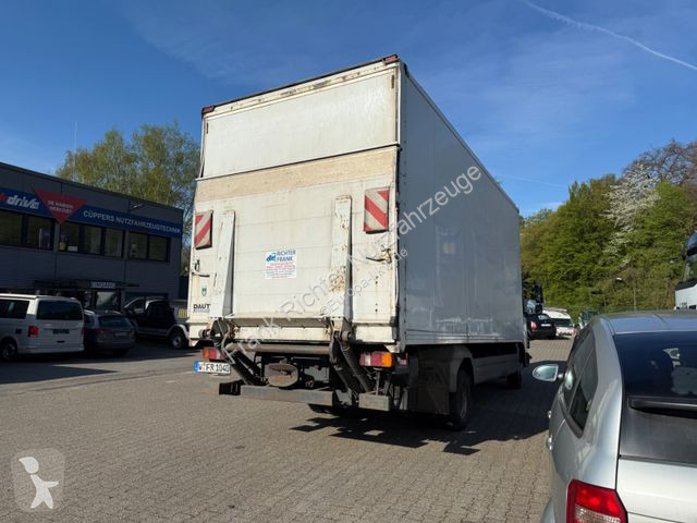 Kamion Mercedes 818,Koffer,analogerTacho,HU11/25