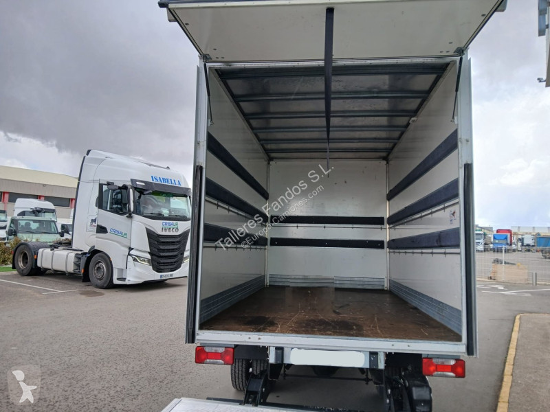 Furgoneta Iveco  35C16  20m3 Automática
