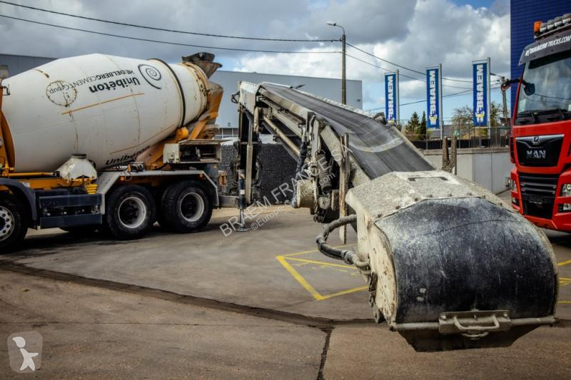Camion MAN 32.400BB+LIEBHERR 8M³+BAND/TAPIS 16m