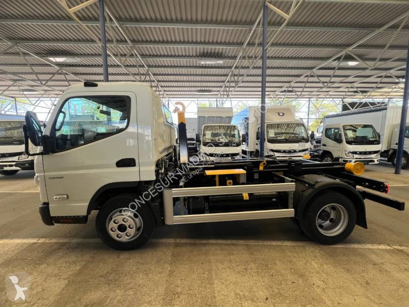 Camion Mitsubishi Fuso