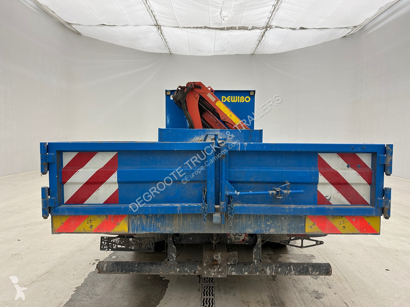 Vrachtwagen MAN 11.180