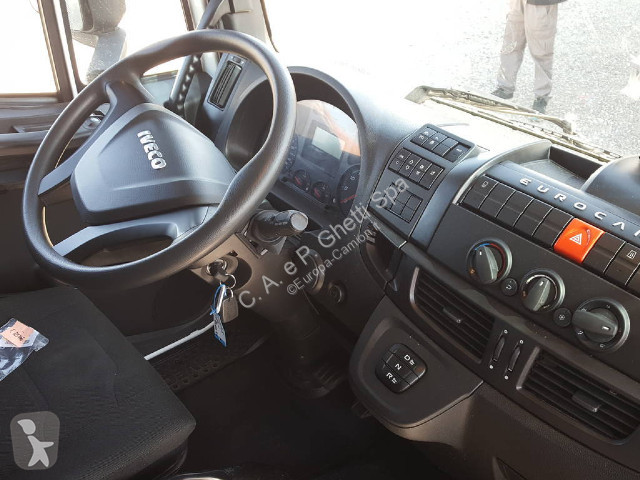 Camion Iveco Eurocargo ML 120E25/P