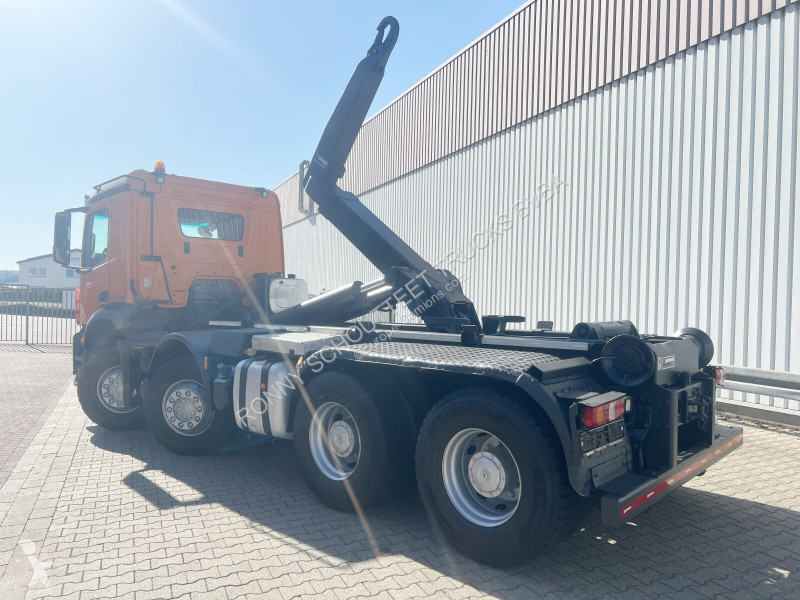 Vrachtwagen Mercedes Arocs 3243 LK 8x4/4 Arocs...
