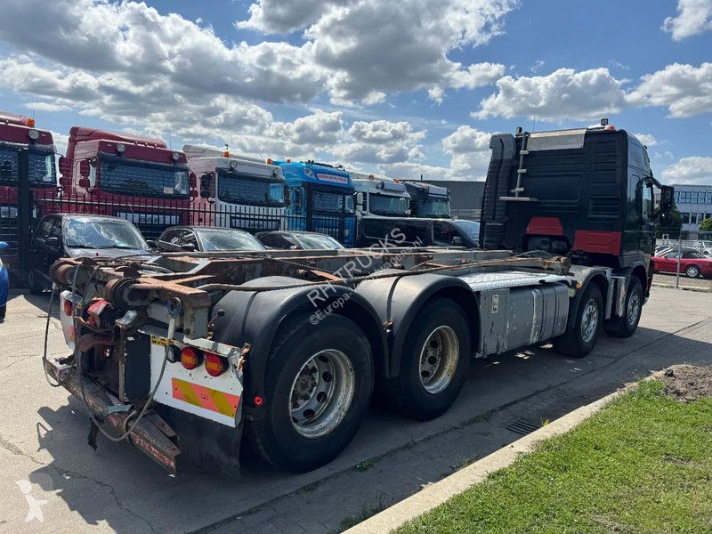 Kamion Volvo 440 8X4 EURO 5 + CABELLIFT TIPPER