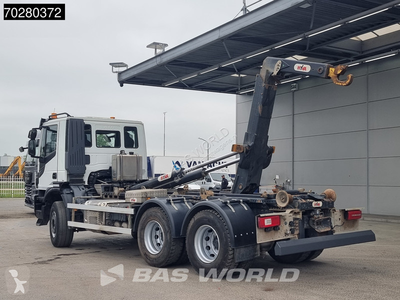 Kamion Iveco X-Way 460 6X4 20 Tons HYVA Hook...