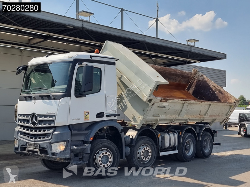 Camion Mercedes 3240 8X4 12m3 2-way Tipper...