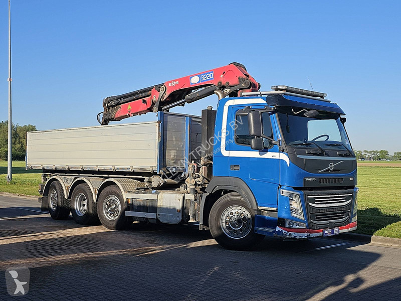 Vrachtwagen Volvo FM  8X2 HMF 3220 K5