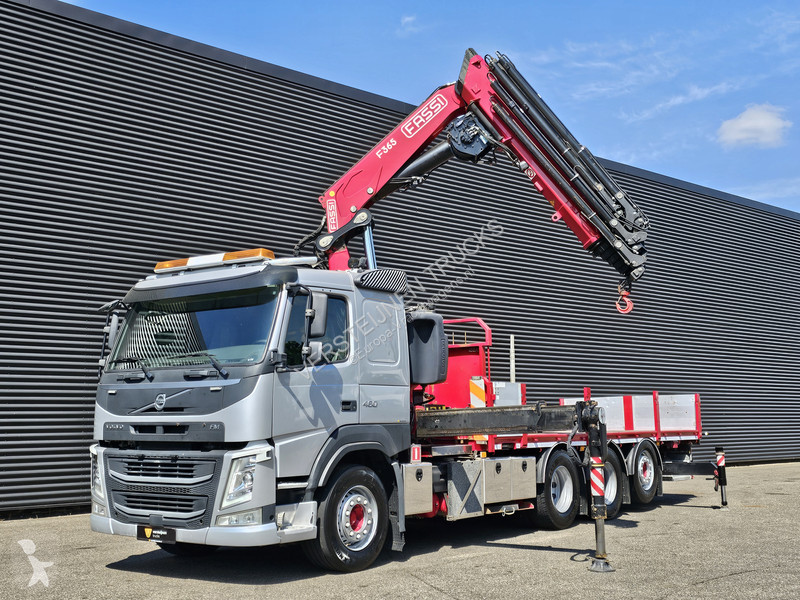 Vrachtwagen Volvo FM  8x4-4 / FASSI 36.5 t/m -8...