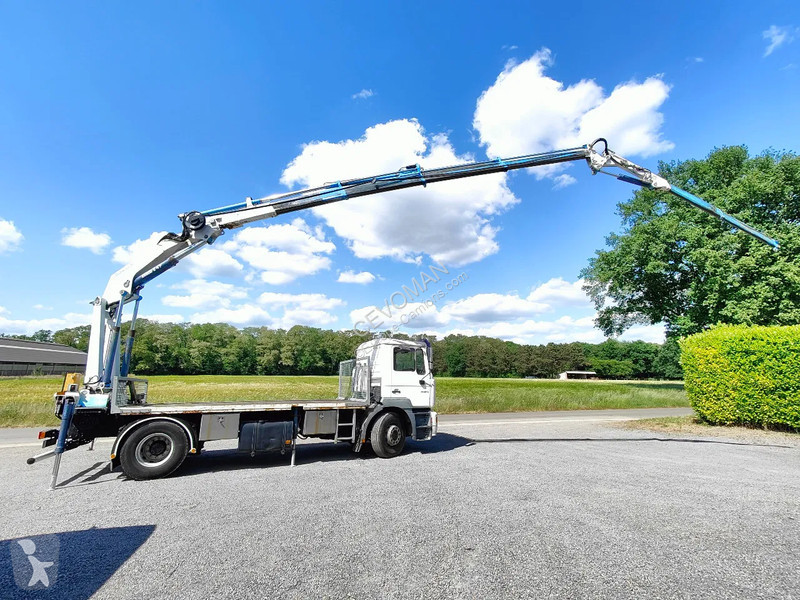 Vrachtwagen MAN F2000 Cormach 22000 E4F + jib