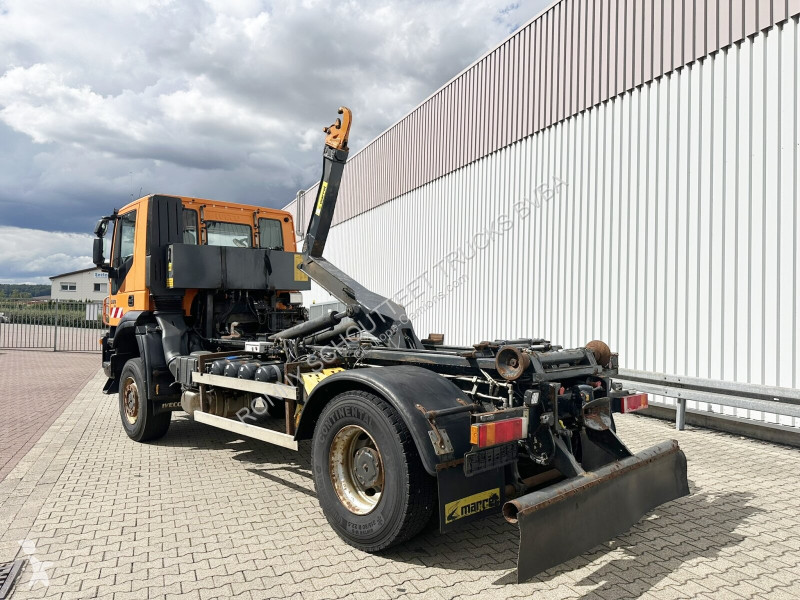 Kamion Iveco Trakker AD190T33WP 4x4 Trakker...