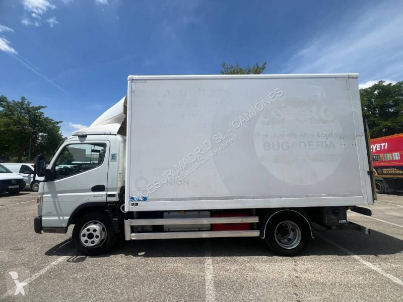 Camion Mitsubishi Fuso