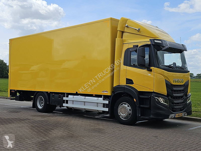 Kamion Iveco AD190S33 TAILLIFT AIRCO