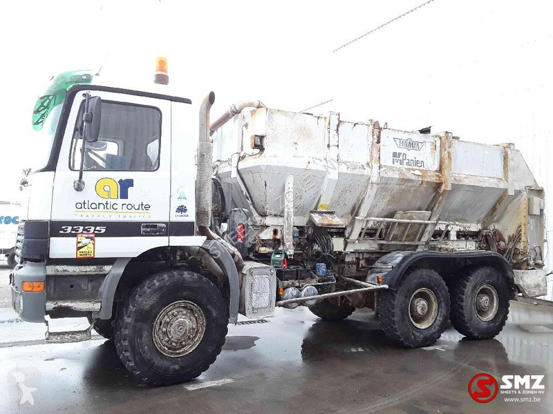 Camion Mercedes 3335 6x6 88000km manual