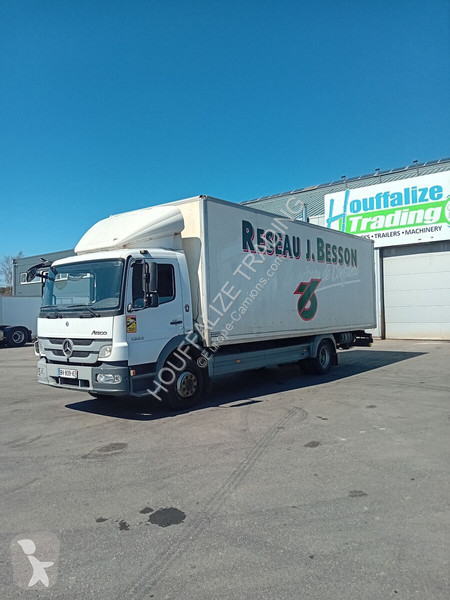 Kamion Mercedes 1222